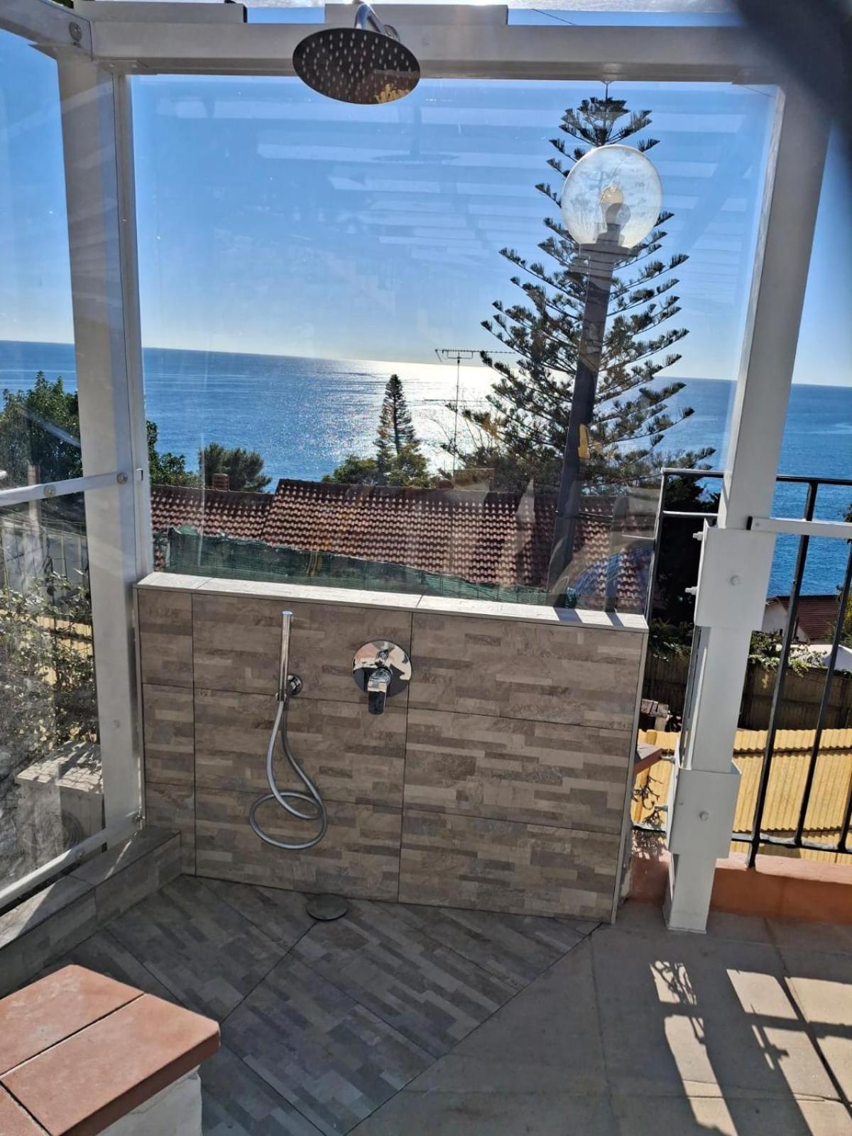 Villa Del Mare Ligure Terme & Spa Piscina A 37 Gradi Santo Stefano al Mare Exterior foto